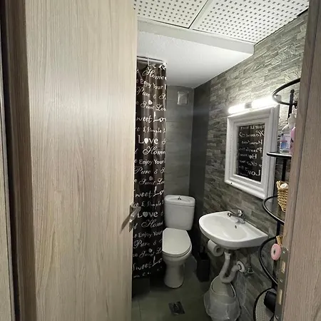 Nos House Apartman